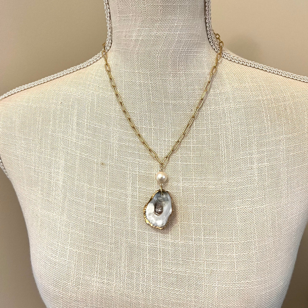 The Pearl & Oyster Chain Necklace